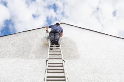 Peinture extérieure à Saint-Bressou — façades et ravalement